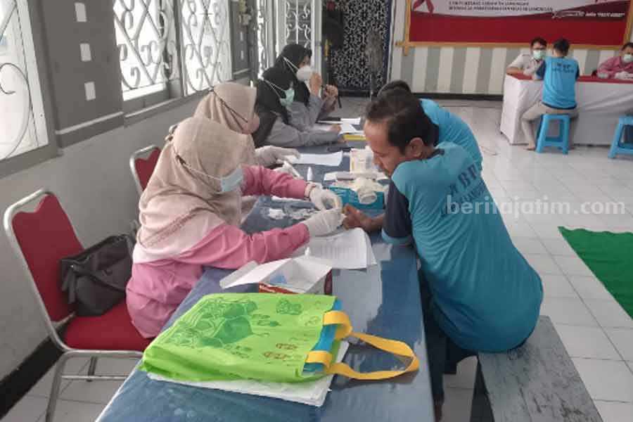 Deteksi Dini Virus HIV/AIDS, 80 Tahanan Lapas Lamongan Ikuti Skrining dan penyuluhan HIV Foto Berita Jatim