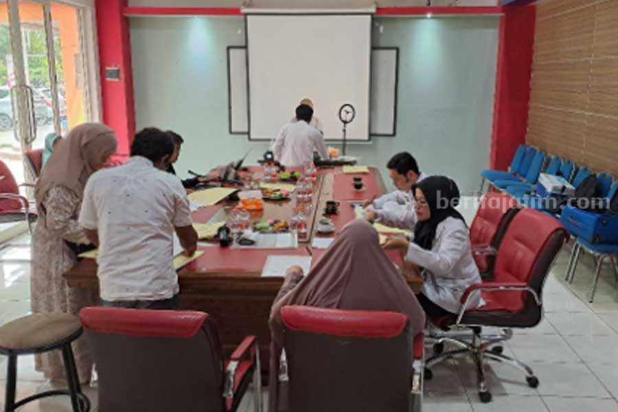Kantor Imigrasi Kelas I TPI Malang Beri Layanan Jemput Bola Paspor di Hari Bhakti Foto Berita Jatim