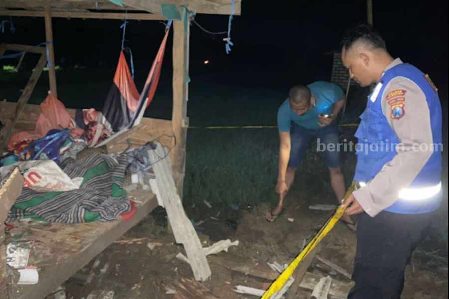 Polisi olah TKP ledakan di Sumenep