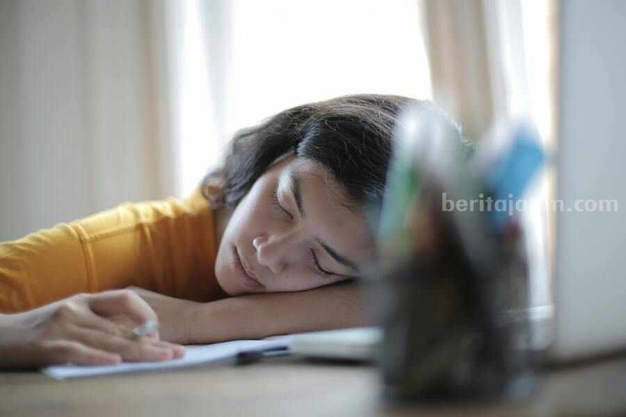 9 Penyebab Ngantuk Meski Tidur Cukup, Salah Satunya Gangguan Mental Foto Berita Jatim