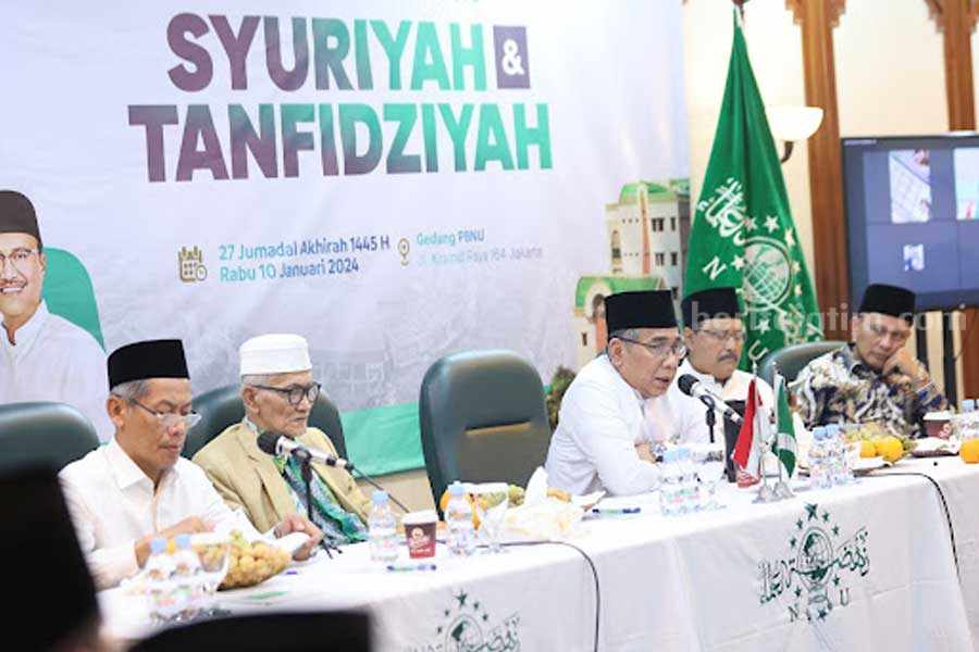 Rapat gabungan yang menunjuk Cucu Pendiri NU Hadratussyaikh KH Hasyim Asy'ari; KH Abdul Hakim Mahfudz (Gus Kikin) sebagai nakhoda baru PWNU Jawa Timur.
