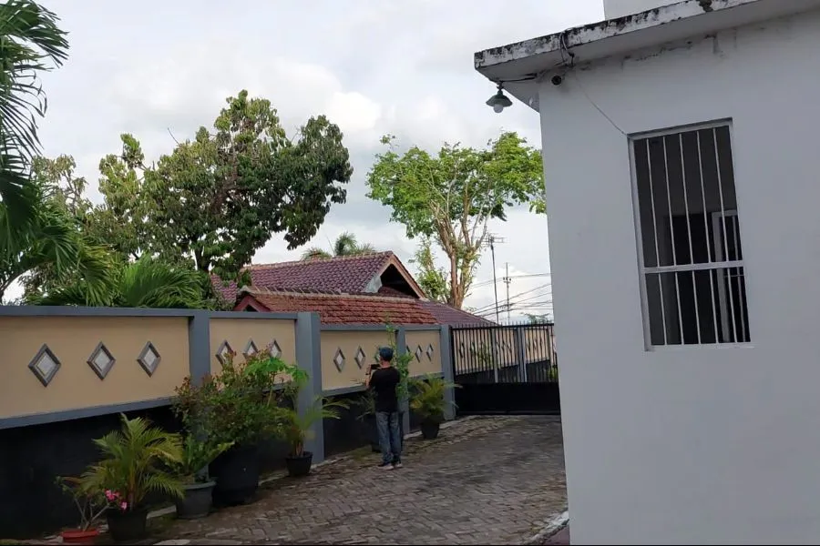 Terdakwa Rudapaksa Anak Kabur usai Sidang di PN Magetan Foto Berita Jatim