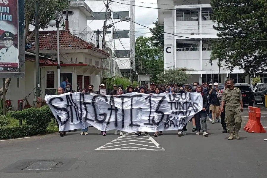 Keluarga Korban Tragedi Kanjuruhan Tolak Gate 13 Diruntuhkan Foto Berita Jatim