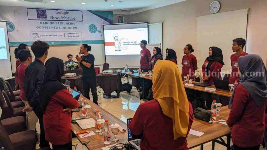 AJI Kediri Gelar Training Prebunking untuk Jurnalis Foto Berita Jatim