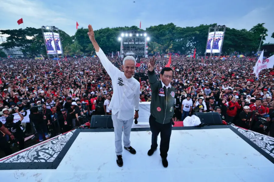 Hajatan Rakyat di Solo dan Semarang Tutup Kampanye Ganjar-Mahfud, dari Era Jokowi ke Era Ganjar Foto Berita Jatim