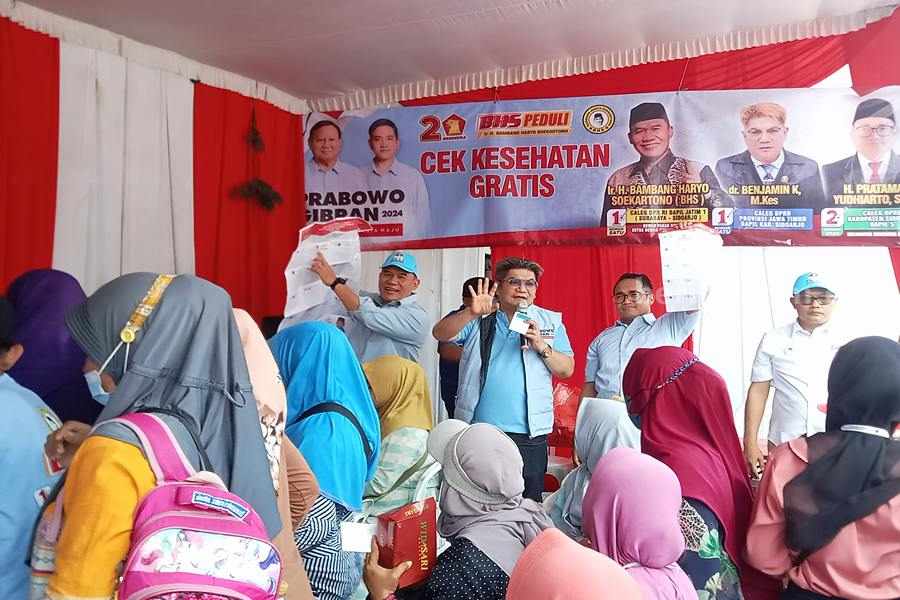 TKD Prabowo-Gibran Gelar Baksos Cek Kesehatan Gratis Foto Berita Jatim