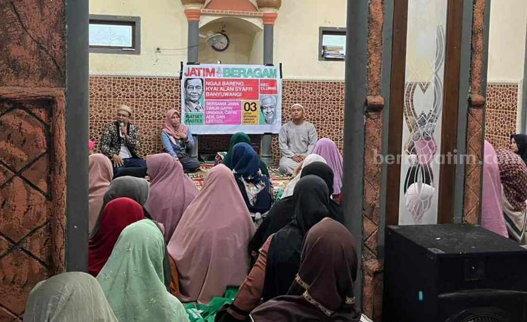 Jatim Beragam Banyuwangi Ngaji Bareng Kyai Alan Syafi’i Menangkan Ganjar-Mahfud Foto Berita Jatim