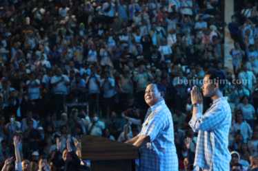 Unggul di Hitung Cepat, Janji Prabowo: Rangkul Semua Unsur dan Kekuatan Foto Berita Jatim