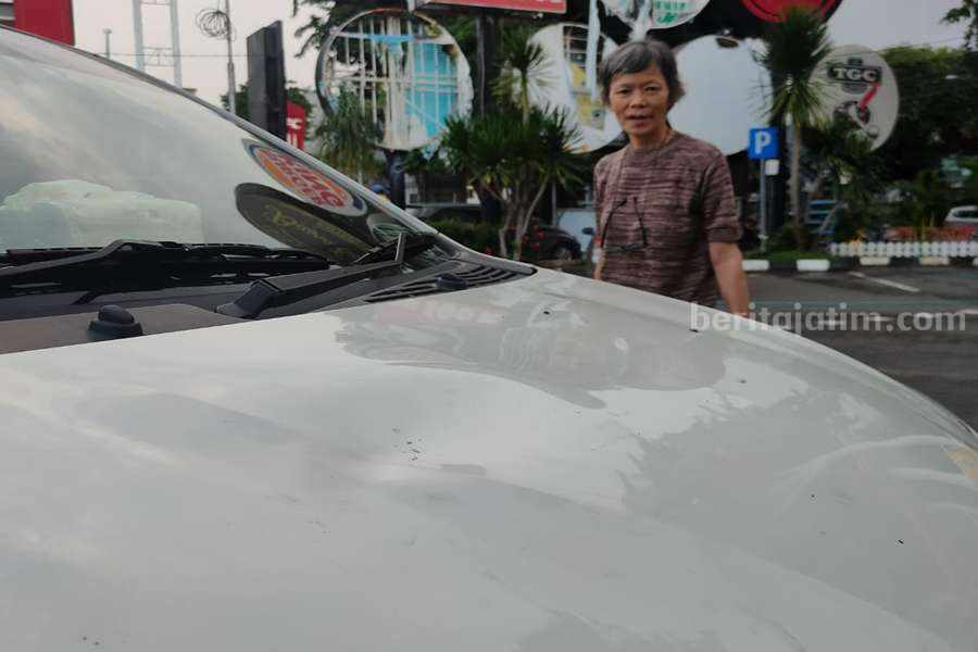 Lansia Surabaya Babak Belur Dikeroyok Dua Orang di Kedung Baruk Foto Berita Jatim
