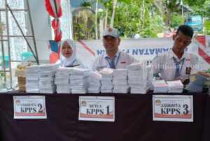 KPU Pamekasan Pastikan Semua KPPS dan Linmas Sehat Foto Berita Jatim