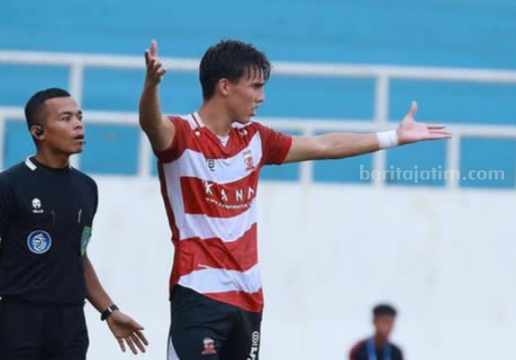 Jacob Mahler Yakin Madura United Amankan Poin dari Persikabo Foto Berita Jatim