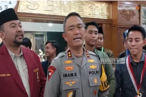 Kapolda Jatim Segera Ungkap Pelempar Bom di Rumah KPPS Desa Nyelabu Pamekasan Foto Berita Jatim