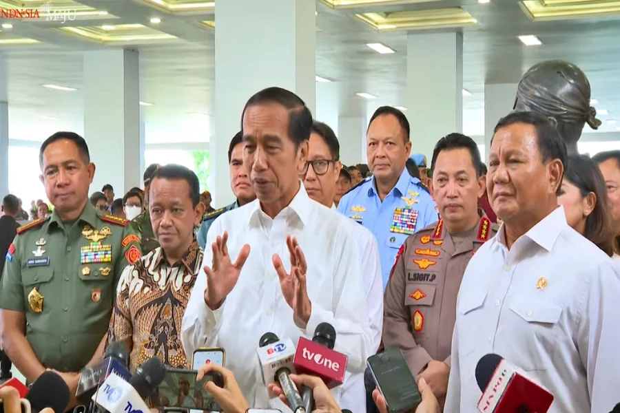 Presiden Jokowi Ungkap Pertemuan dengan Surya Paloh Foto Berita Jatim