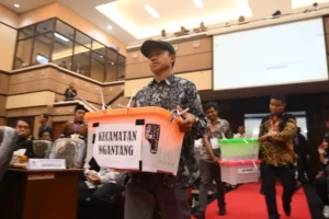 Rekapitulasi Suara Pemilu 2024 Kabupaten Malang Baru Satu Kecamatan Foto Berita Jatim