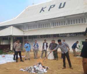 KPU Sumenep Musnahkan 413 Surat Suara Rusak Foto Berita Jatim