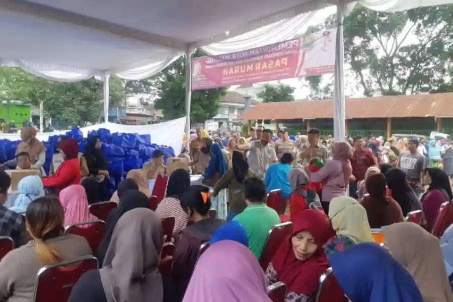 Ribuan Paket Sembako di Kota Malang Mulai Disebar Lewat Pasar Murah Foto Berita Jatim