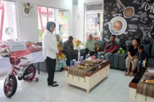 Semangat Sembuh Setelah Dibantu Mensos Risma Foto Berita Jatim