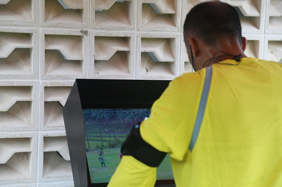 PSSI dan PT LIB Mulai Uji Coba Pemakaian VAR Foto Berita Jatim