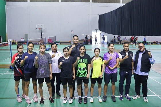 Menteri Pemuda dan Olahraga (Menpora) Dito Ariotedjo berkunjung ke Pelatnas PBSI di Cipayung, Jakarta Timur pada Rabu (7/2/2024) siang. Foto: Humas PP PBSI