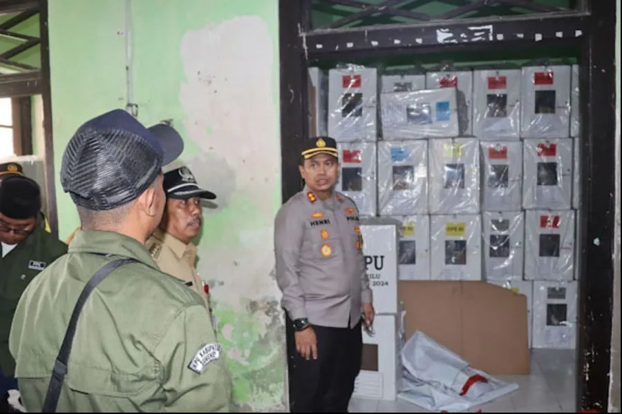 Kapolres Sumenep Cek Kesiapan Pengaman Pemilu di Sepudi Foto Berita Jatim