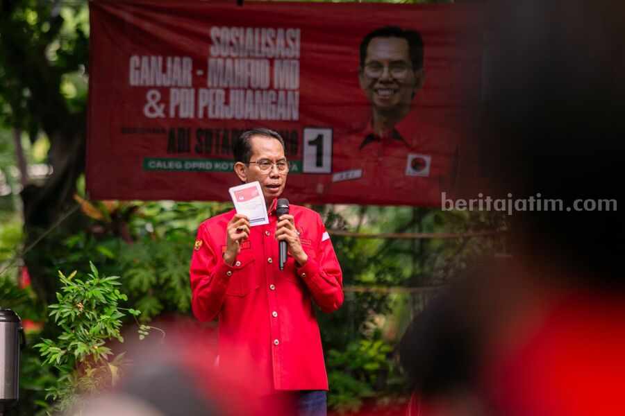 Coblosan Besok, PDIP Surabaya Kerahkan Belasan Ribu Saksi Amankan Suara Paslon 03 Foto Berita Jatim