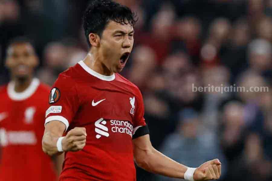Liverpool Bakal Mainkan Wataru Endo Lawan Burnley Foto Berita Jatim
