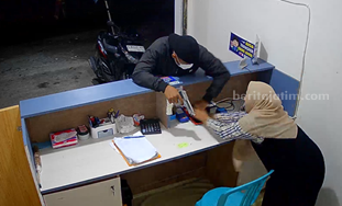Dua Hari, Perampok Bersenjata Api Satroni Agen BRILink Lamongan Foto Berita Jatim