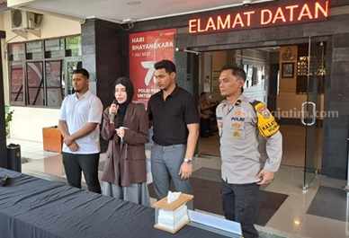 Pengakuan Menyedihkan Selebgram Aghnia Atas Kondisi Anaknya yang Dianiaya Suster Foto Berita Jatim