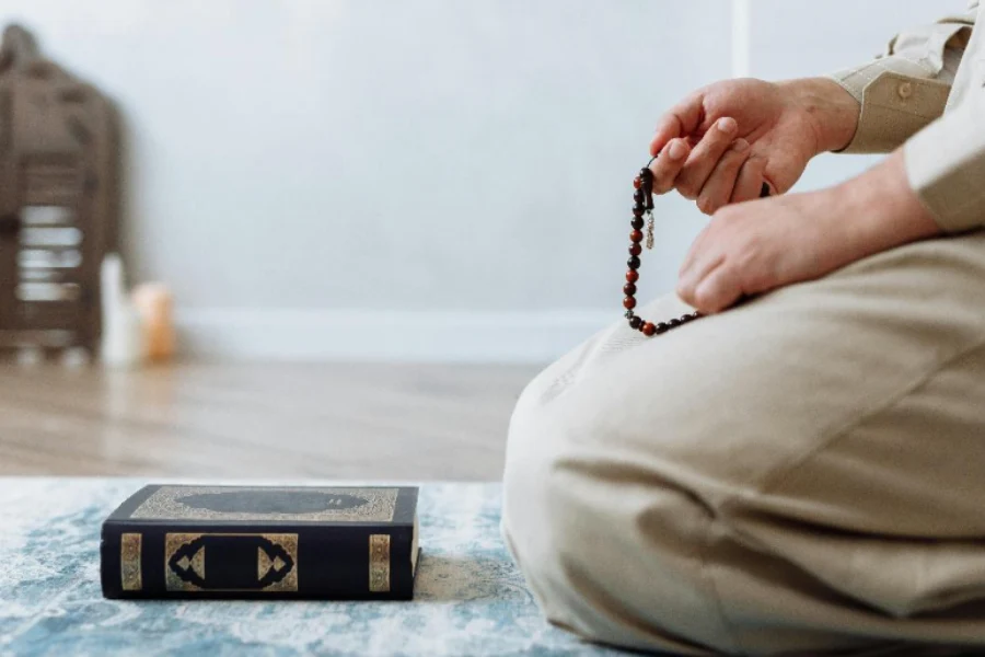 9 Amalan yang Bisa Perbanyak Pahala di Bulan Ramadhan Foto Berita Jatim