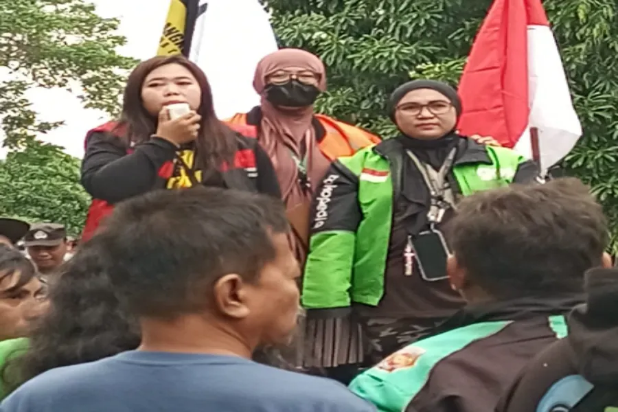 Ojol Bebas Parkir di Apartemen Puncak Kertajaya Surabaya, Ini Aturannya! Foto Berita Jatim