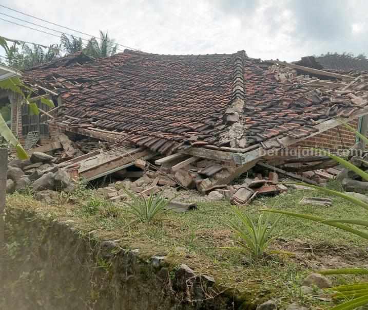 Total Terjadi 182 Gempa Susulan di Laut Tuban Foto Berita Jatim