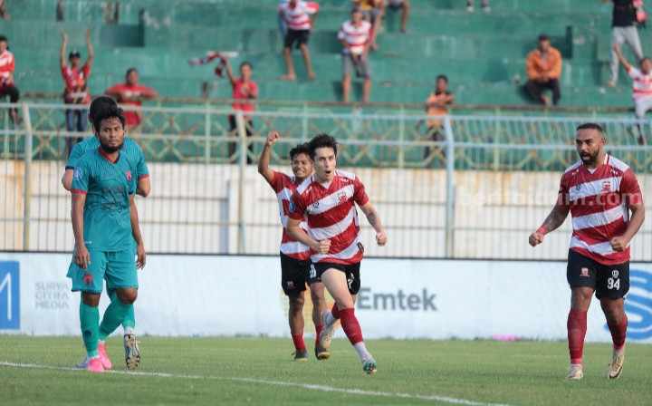 Madura United Tertinggal 1 Poin dari Tim Posisi 4 Klasemen Liga 1 Foto Berita Jatim