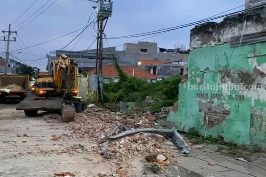 Gempa Tuban, Bangunan di Surabaya Rusak dan Mal Tutup Foto Berita Jatim