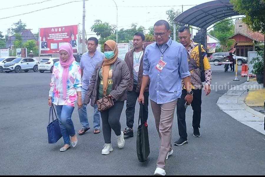 Puluhan Korban Arisan Bodong di Bojonegoro Lapor Polisi Foto Berita Jatim