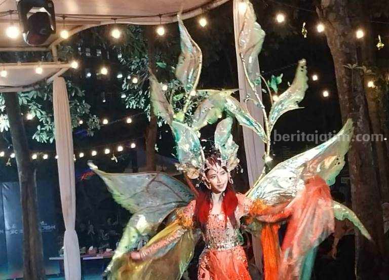 Jember Fashion Carnaval 2024 Bertema Algorithm Foto Berita Jatim