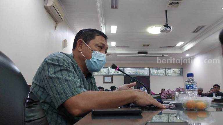 Pungli Jutaan Rupiah, Bupati Jember Hendy Copot Jabatan Camat Silo Foto Berita Jatim