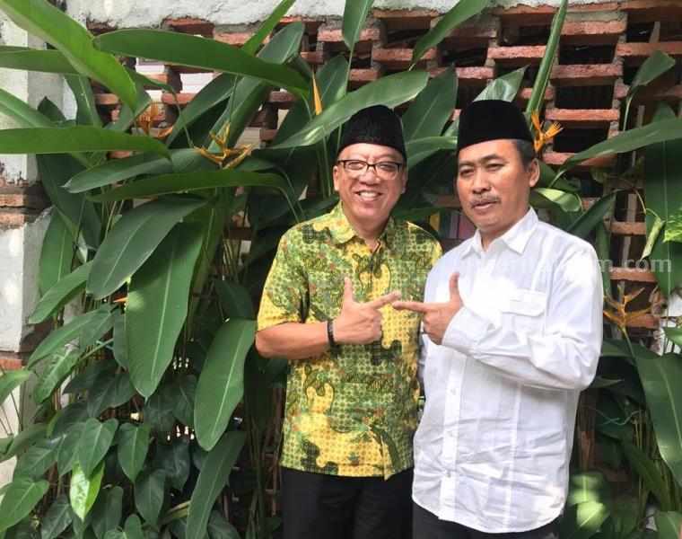 Ketua Golkar Jember Tidak Tutup Kemungkinan Foto Bareng Dewi Persik Foto Berita Jatim