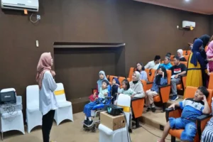 Kemensos Ajak Anak Penyandang Disabilitas Nonton Bareng Film Inspiratif di Cimahi Foto Berita Jatim
