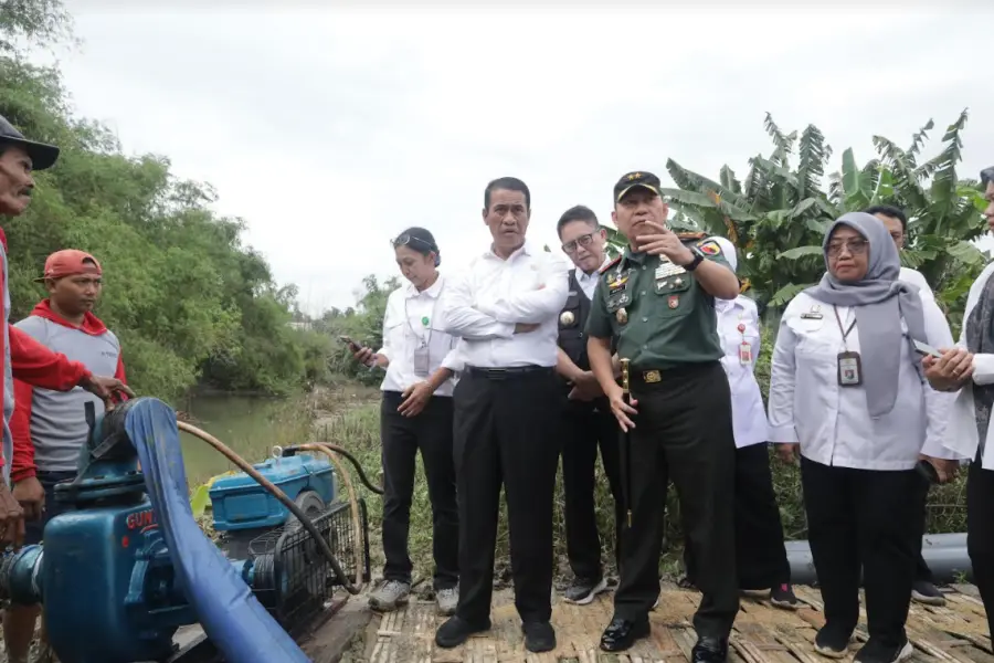 Mentan dan Pangdam V/Brawijaya ke Desa Tulungagung Wujudkan Bojonegoro sebagai Lumbung Pangan Foto Berita Jatim