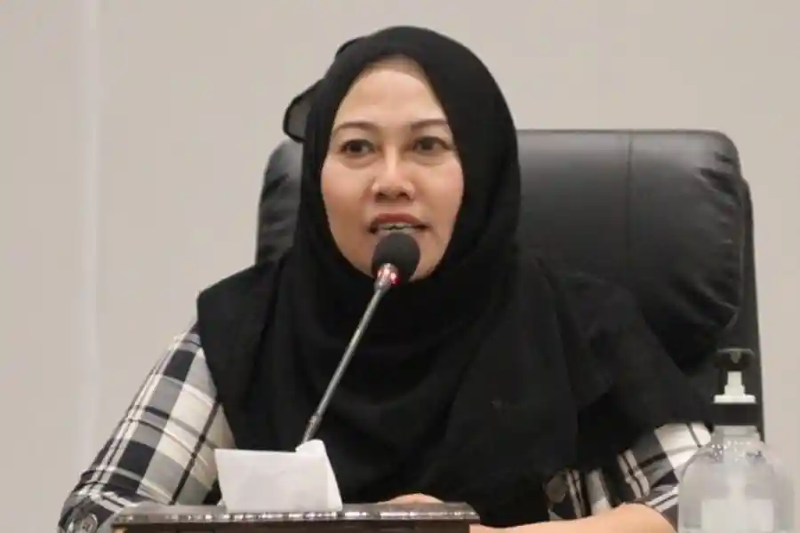 Berkat Ayahanda Kader Tulen Golkar Bojonegoro, Partai Jadi Naturalisasi Nurul Azizah untuk Pilkada? Foto Berita Jatim