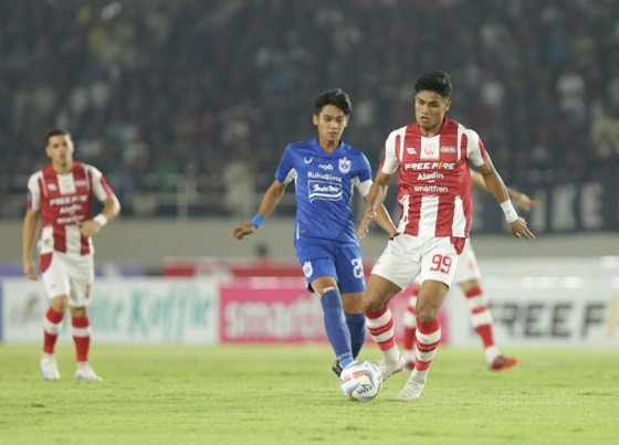 Derbi Jawa Tengah Digelar di Stadion Batakan Minggu Malam Foto Berita Jatim