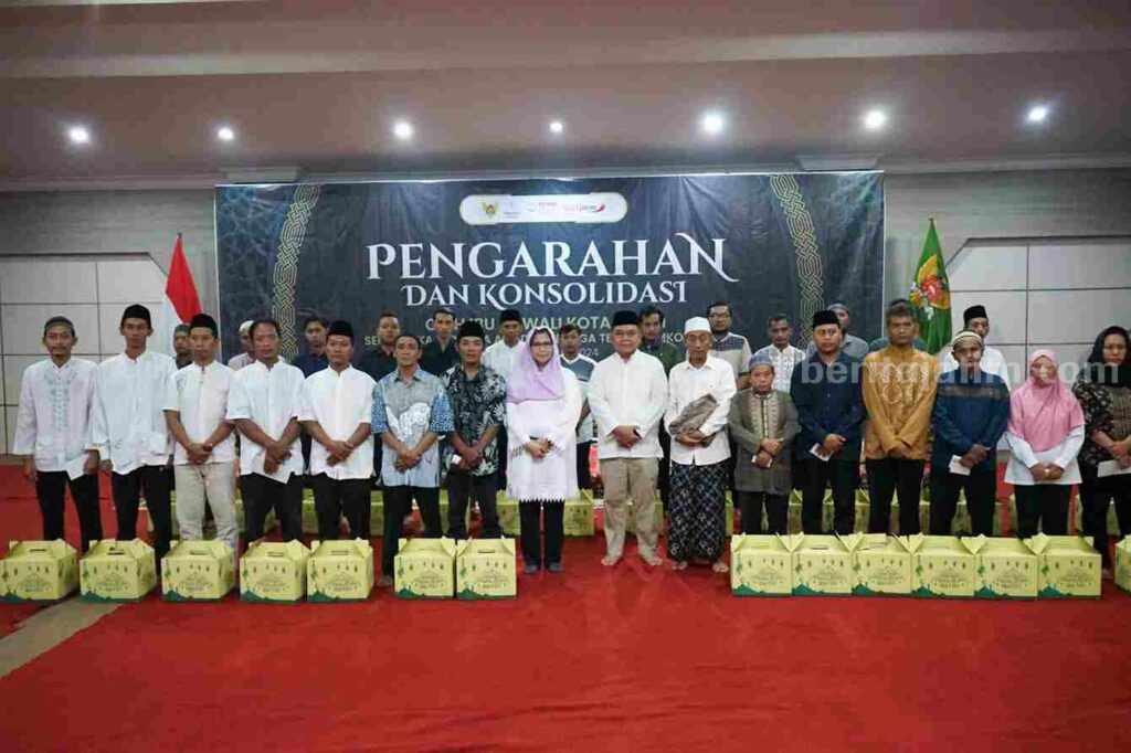 Pererat Silaturahmi, Pj Wali Kota Kediri Buka Bersama ASN Lingkup Balai Kota Foto Berita Jatim