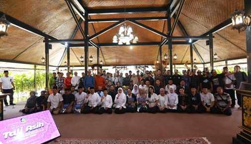 Karya Seniman dan Budayawan Banyuwangi Tersohor di Dunia Foto Berita Jatim