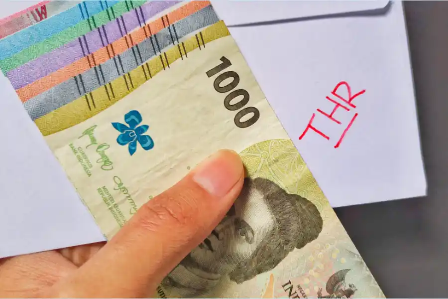 Maksimalkan THR dengan Diversifikasi Investasi Sesuai Risiko Foto Berita Jatim