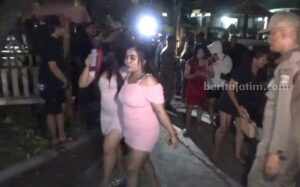 Nekat Beroperasi di Malam Ramadhan, Tempat Karaoke di Jombang Kena Gerebek Foto Berita Jatim