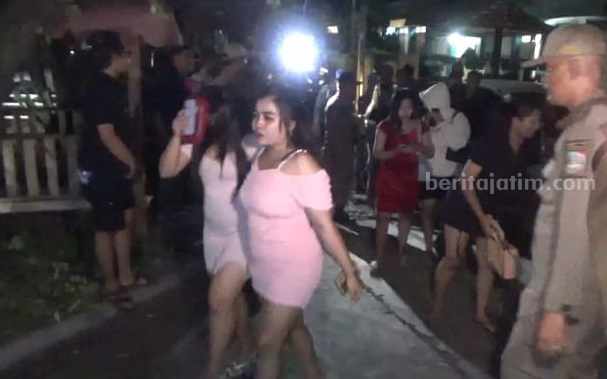 Nekat Beroperasi di Malam Ramadhan, Tempat Karaoke di Jombang Kena Gerebek Foto Berita Jatim