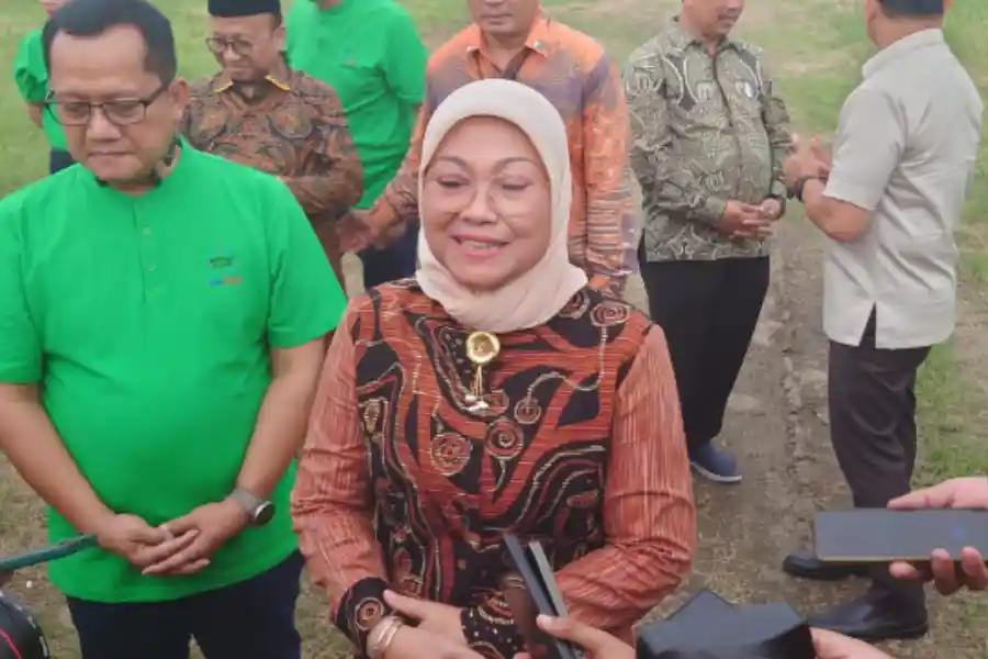 Bonus Demografi Diprediksi Capai 197 Juta Usia Produktif, Menaker Gelisah Foto Berita Jatim