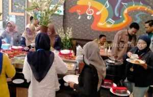 Ramadan di Hotel Nganjuk, Ada Nasi Kebuli hingga Air Zam-zam Foto Berita Jatim