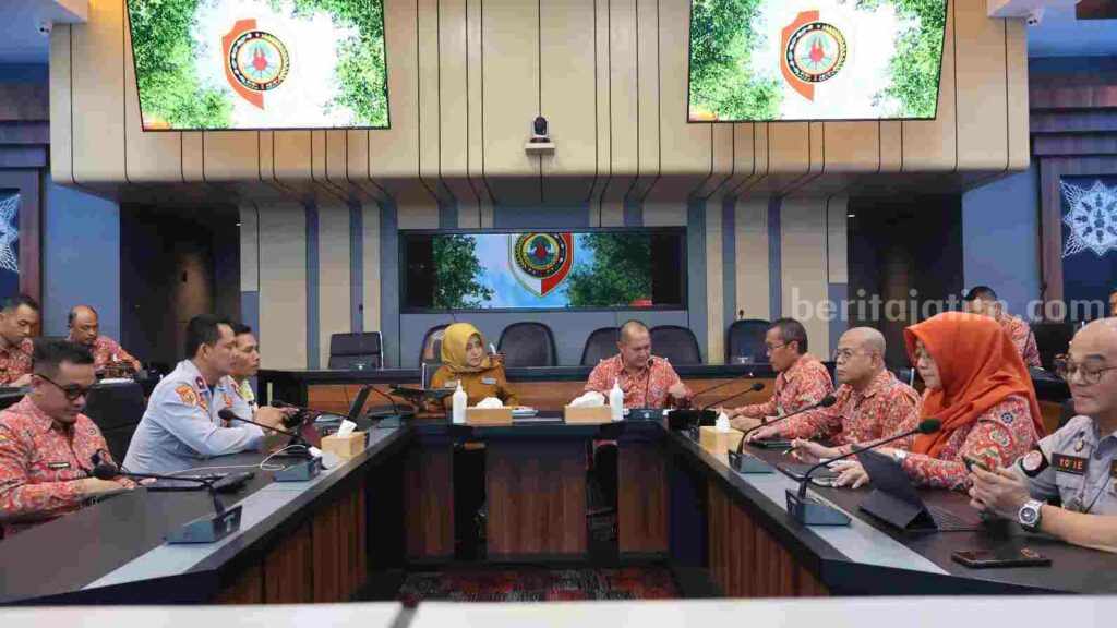 Bupati Mojokerto Minta OPD Siada pada Segala Kemungkinan Foto Berita Jatim