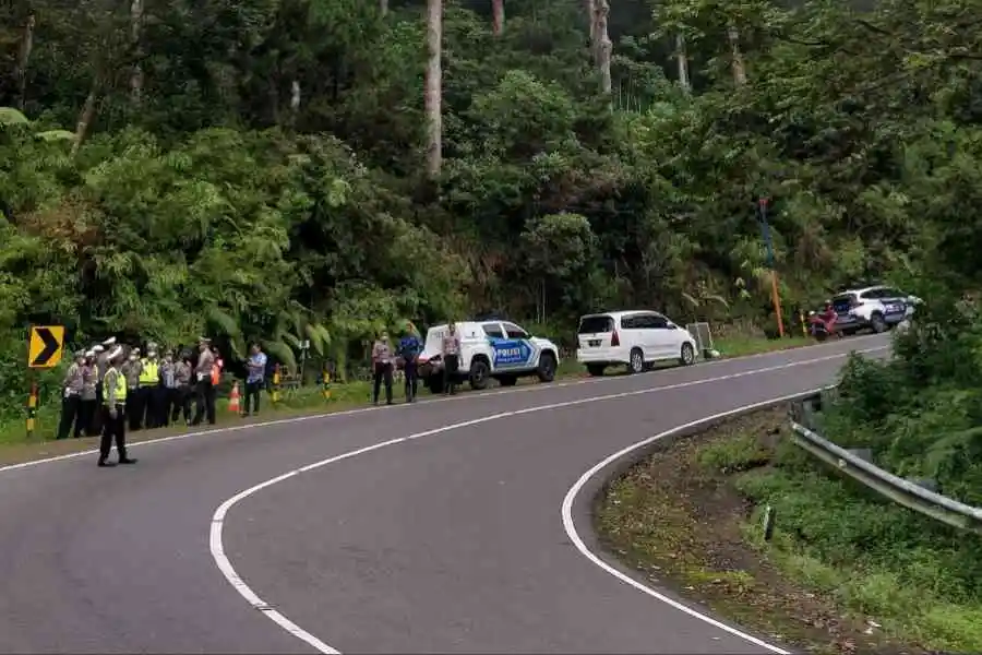 Ini Lokasi Rawan Kecelakaan di Jalan Tembus Sarangan Magetan Foto Berita Jatim